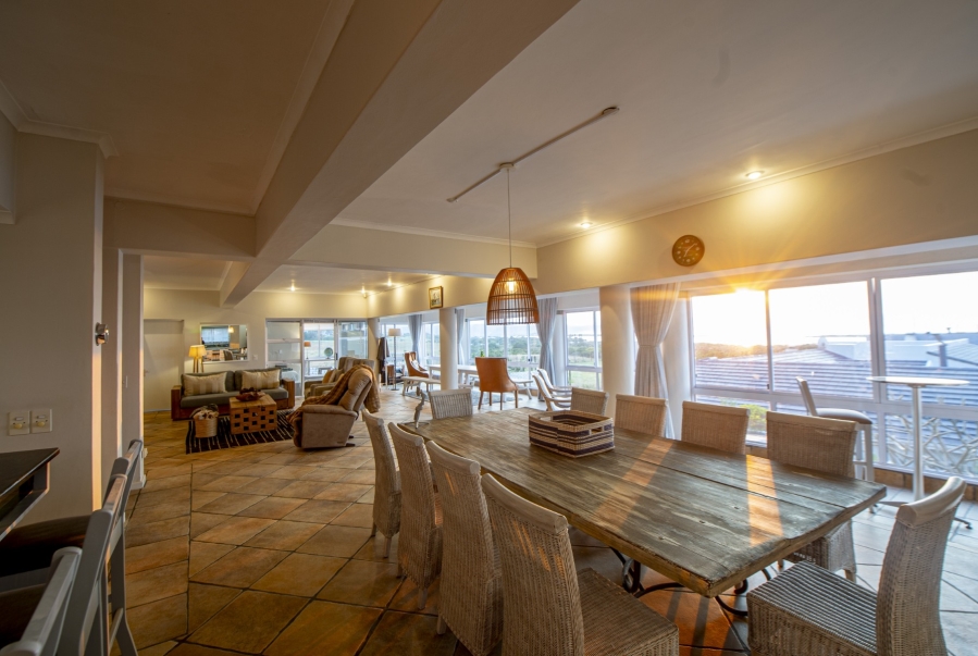 9 Bedroom Property for Sale in Poortjies Western Cape